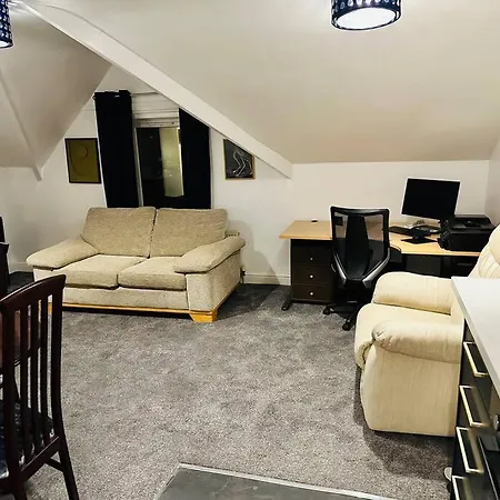 1 Luxe Exec Bedroom Apt Derby Esterno foto